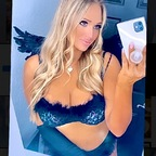 ambae_xoxo OnlyFans Leaked Photos and Videos 

 profile picture