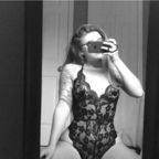 Onlyfans leak ashleyerinof 

 profile picture