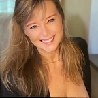 attibee (✨Atti Bee 🐝✨) free OnlyFans content 

 profile picture