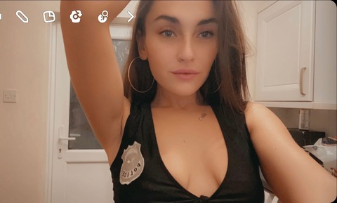 Header of ellgracexxx