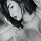 evelyne92 (Evelyne92) Only Fans Leaked Pictures & Videos [!NEW!] profile picture