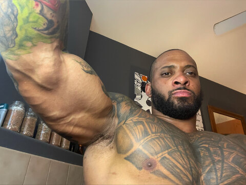 Header of gymzaddy