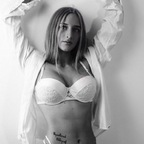 Onlyfans leaks gyuranpetra 

 profile picture