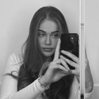 Nicole 💟 (@n_18mr) Leaked OnlyFans 

 profile picture