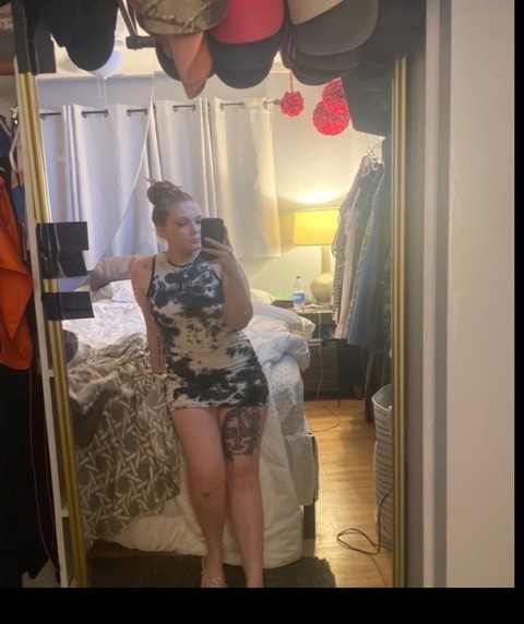 Header of queenlynn0010