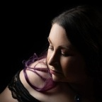 sapphireukmum (Sapphire) OnlyFans Leaked Content 

 profile picture
