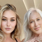 suzieandhannah (🌸 𝐒𝐔𝐙𝐈𝐄 𝐀𝐍𝐃 𝐇𝐀𝐍𝐍𝐀𝐇 🌸) free OF Leaked Pictures and Videos [FRESH] profile picture