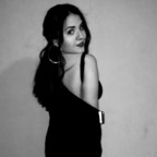 Len R @u211309448 Leak OnlyFans 

 profile picture