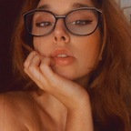 Sabrine (u_sabri) Leak OnlyFans 

 profile picture