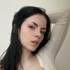 vivian.xo (Vivian) OnlyFans Leaks [!NEW!] profile picture